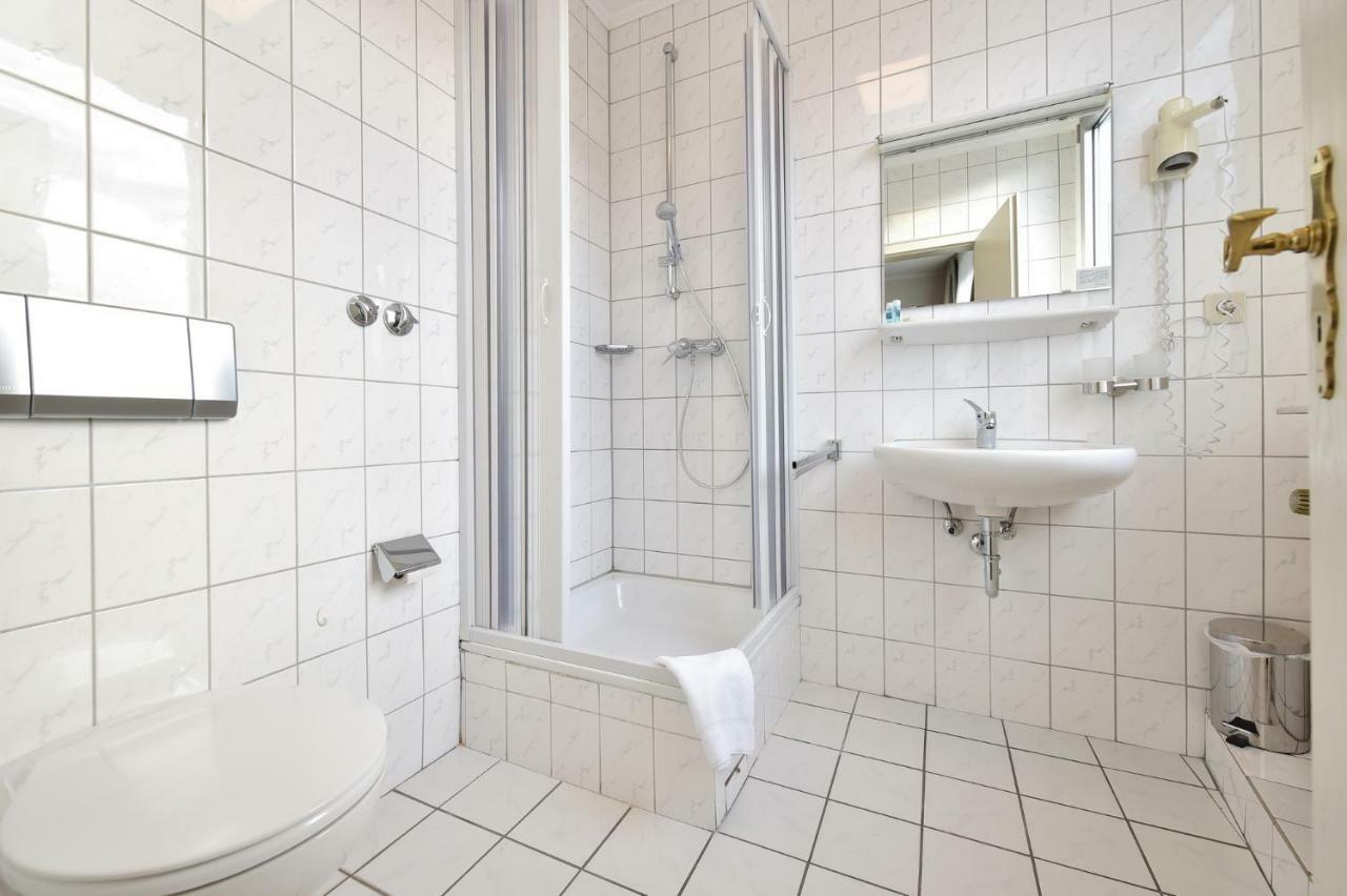 קלן Hotel Buergerhof מראה חיצוני תמונה
